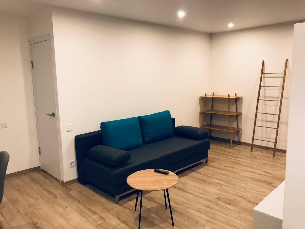 Tf Apartment Двокімнатні Апартаменти В Центрі Міста Poltava Exterior foto