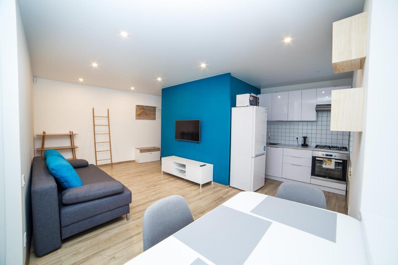Tf Apartment Двокімнатні Апартаменти В Центрі Міста Poltava Exterior foto