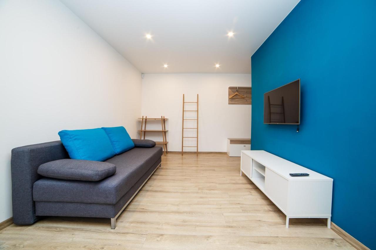 Tf Apartment Двокімнатні Апартаменти В Центрі Міста Poltava Exterior foto